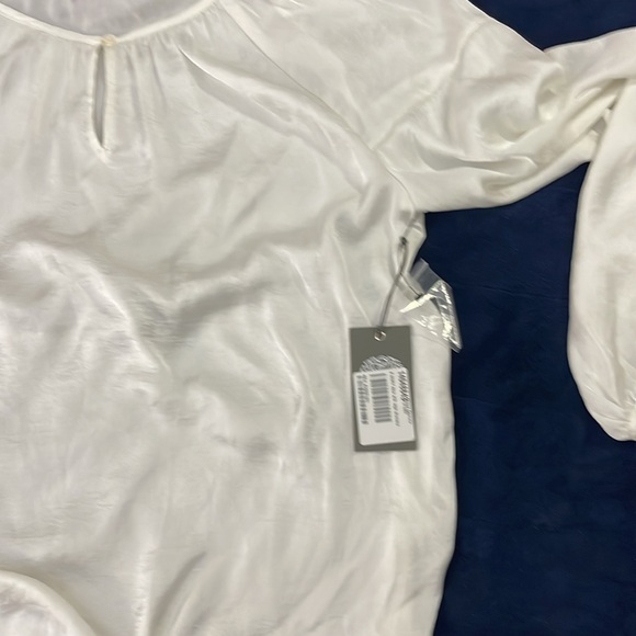 Vince Camuto Blouse - Picture 4 of 4